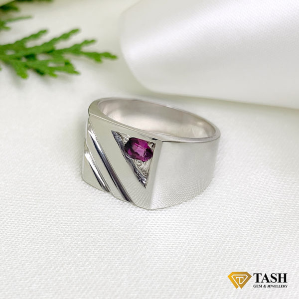 Masculine and Modern Design 7.34 Ct.Star Ruby Ring-V7495 | vividdiamonds