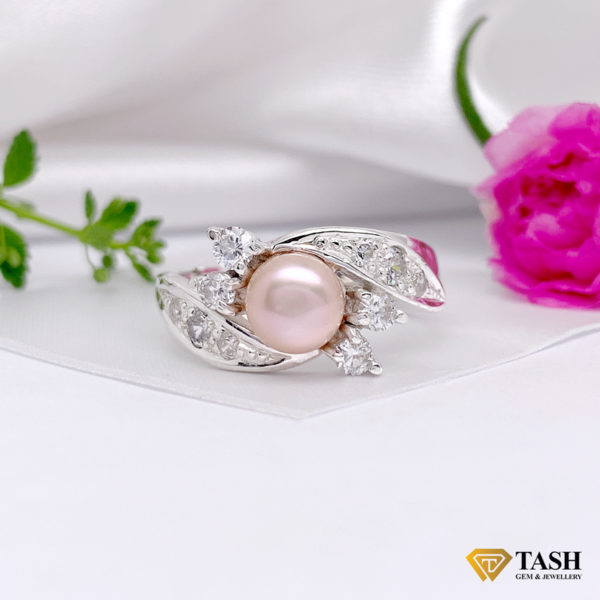 Buy Light Pink Pearl Ring, Sterling Silver Ring, Rosaline Pearl Solitaire,  Right Hand Ring, Rose Gold Ring, Gifts for Women Handmade Online in India -  Etsy
