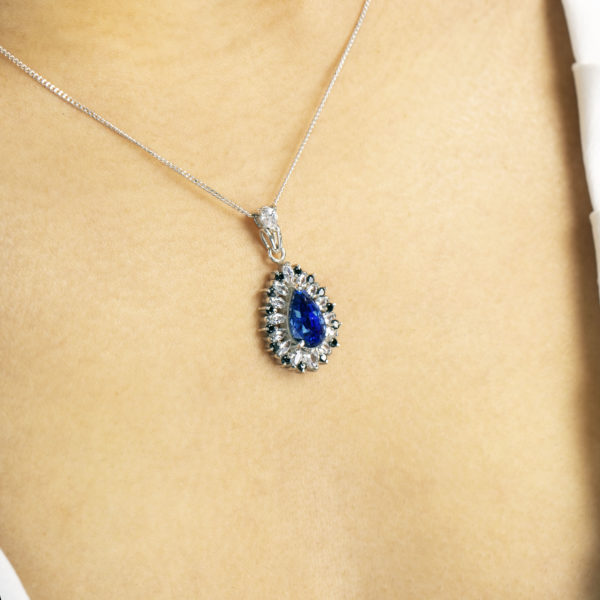 Heavenly Feather Sapphire Necklace
